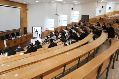 وزير التعليم العالي: بلورة مسالك للتكوين بشراكة مع الفاعلين بالمجالات الترابية ستضمن في عروض التكوين الموسم الجامعي المقبل