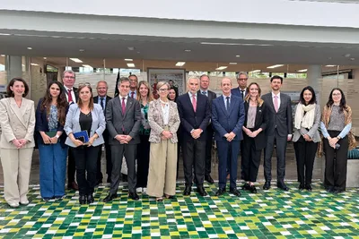 المدير العام للشرق الأوسط وشمال إفريقيا بالمفوضية الأوروبية يزور الجامعة الأورومتوسطية بفاس