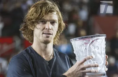 بطولة هونغ كونغ لكرة المضرب.. الروسي روبليف يحرز لقبه ال 15 في مسيرته