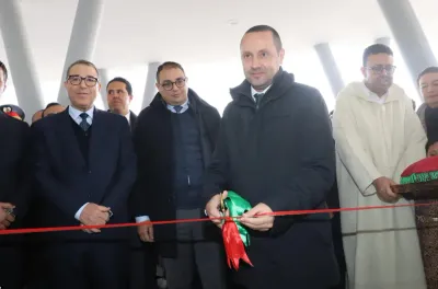 السيد التهراوي يطلق خدمات المركز الاستشفائي الإقليمي الفقيه بن صالح و14 مركزا صحيا بإقليم أزيلال