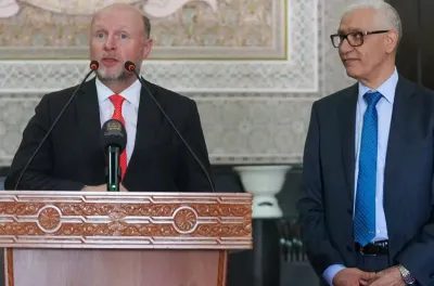 الخليفة الأول لرئيس مجلس المستشارين يجري مباحثات مع وفد عن الشبكة البرلمانية للبنك الدولي وصندوق النقد الدولي