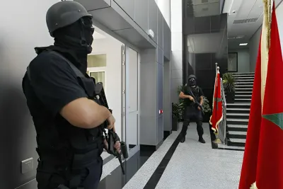 الناظور.. حجز 1160 قرصا طبيا وتوقيف شخص يشتبه في تورطه في قضية تتعلق بحيازة وترويج المخدرات والأقراص المهلوسة