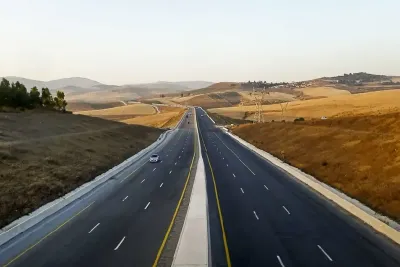 الطريق السريع تزنيت-الداخلة، رافعة مهيكلة لتعزيز الدينامية السوسيو - اقتصادية للأقاليم الجنوبية للمملكة