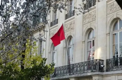 القنصلية العامة للمغرب تشارك في الاحتفالات القنصلية بليون