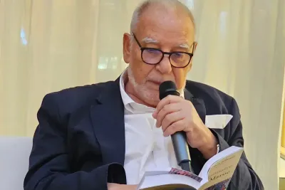 الكاتب المغربي، الطاهر بنجلون يقدم بباريس قاموس محب للمغرب