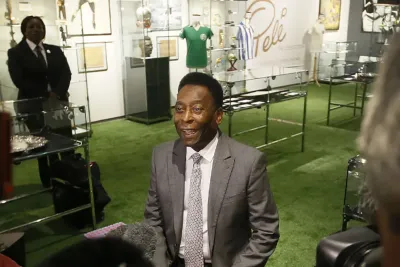 البرازيلي بيليه يهنئ المنتخب المغربي على مسيرته في كأس العالم قطر 2022