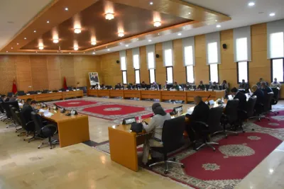 كلية الطب و الصيدلة تنظم حملة طبية بإقليم تزنيت