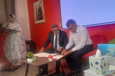 المعهد العالي للإعلام والاتصال يوقع اتفاقية شراكة مع المدرسة العليا للتكنولوجيا بالعيون