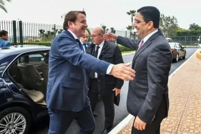 خبيرة أمريكية تشيد بزيارة المفوض الأوروبي المكلف بسياسة الجوار إلى المغرب