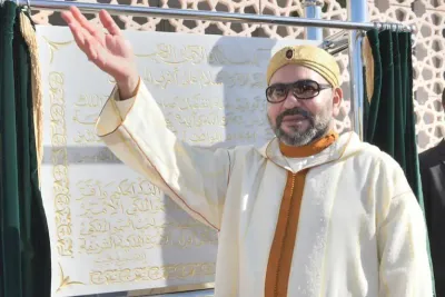 جلالة الملك يهنئ صاحب السمو الشيخ مشعل الأحمد الجابر الصباح بمناسبة الذكرى الثانية لتوليه مسند إمارة دولة الكويت