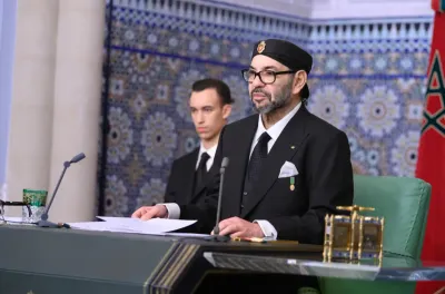 برقية تعزية ومواساة من جلالة الملك إلى رئيس الحكومة الإسبانية على إثر الفيضانات التي اجتاحت منطقة بلنسية