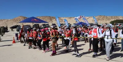 "لحاق الصحراوية 2025".. المنافسة تشتد في اليوم الرابع بمغامرات بين البر والبحر