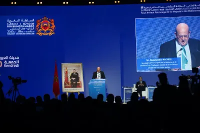 العيون.. تسليط الضوء على دور القطاع الخاص في تطوير الاستثمار وتعزيز التكامل الاقتصادي القاري