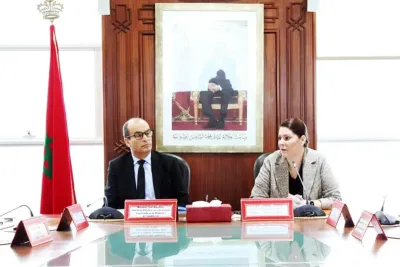 السيدة المنصوري تترأس اجتماعا حول إعادة هيكلة 72 حيا ناقص التجهيز بالدار البيضاء الكبرى