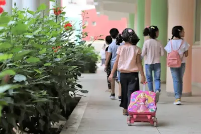 الموسم الدراسي 2026/2025.. حوالي 8 ملايين و271 ألف تلميذة وتلميذ يلتحقون بالمؤسسات التعليمية (وزارة)