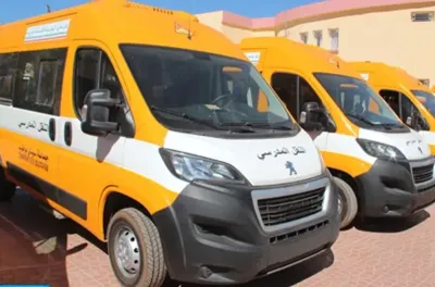 الرشيدية/تنمية بشرية: تسليم 12 حافلة للنقل المدرسي لفائدة عدد من الجماعات الترابية