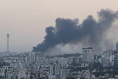 الهجوم الأمريكي على إيران .. الدول العربية تتابع بقلق تطورات الأحداث وتدعو لضبط النفس وتجنب التصعيد