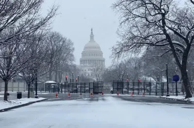 الولايات المتحدة.. واشنطن تواجه خطر عاصفة ثلجية كبرى