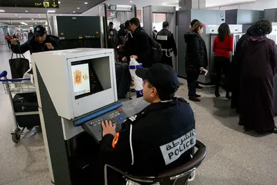 مطار محمد الخامس: توقيف مواطن هندي موضوع أمر دولي بإلقاء القبض في قضية خيانة الأمانة