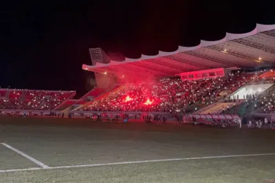 انقطاع التيار الكهربائي عن ملعب فاس الكبير: المكتب الوطني للكهرباء والماء ينفي تحمله لأي مسؤولية