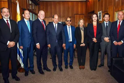 وزير الصناعة بالأوروغواي يؤكد أن المغرب بمثابة بوابة نحو الأسواق الإفريقية والعالم العربي