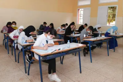 الدورة الاستدراكية 2022 : وزارة التربية الوطنية تعلن اجتياز 41 ألف و988 مترشحاً للامتحان الوطني الموحد