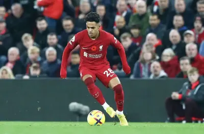 البرتغالي كارفاليو ينضم إلى برنتفورد قادما من ليفربول