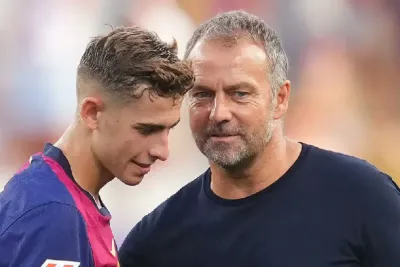 بطولة إسبانيا لكرة القدم.. فليك يأمل في بقاء فيرمين برغم اهتمام تشلسي