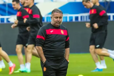 مدرب المنتخب البلغاري يستقيل بعد انهزام فريقه