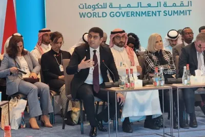 الاجتماع العربي للقيادات الشابة بدبي : مهدي بنسعيد يبرز خصوصيات التجربة المغربية في قضايا الشباب