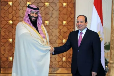 السيسي يستقبل بن سلمان بمطار القاهرة الدولي
