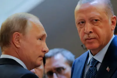 بوتين يتلقى دعم إردوغان في مواجهة التمرد