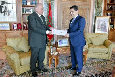 السيد ناصر بوريطة يستقبل السفير المفوض فوق العادة لجمهورية الباراغواي