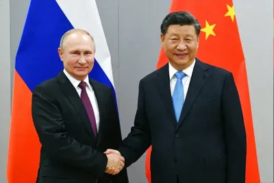 الصين تندد باتهامات واشنطن الزائفة حول تسليح روسيا