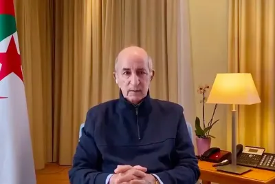 الرئيس الجزائري يستدعي سفير بلده بفرنسا