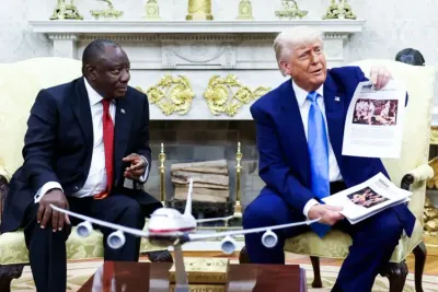 أمام نظيره الجنوب إفريقي، دونالد ترامب يدين "الإبادة الجماعية" ضد الأقلية البيضاء في جنوب إفريقيا