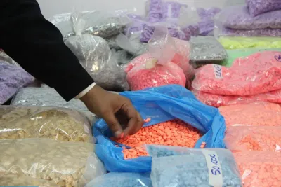 توقيف أربعة أشخاص بكل من أكادير وطنجة يشتبه في تورطهم في ترويج المخدرات والمؤثرات العقلية