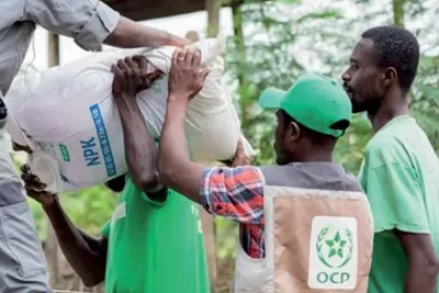 تسليم 5000 طن من الأسمدة هبة من المغرب لموريتانيا