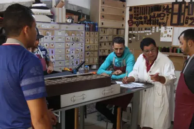 الحسيمة : إطلاق برنامج محو الأمية لفائدة الصناع التقليديين