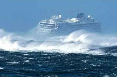 تعليق حركة الملاحة البحرية بين طريفة وطنجة بسبب سوء الأحوال الجوية