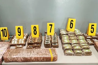 طنجة المتوسط: إجهاض عملية للتهريب الدولي لأزيد من 21 طن من مخدر الشيرا