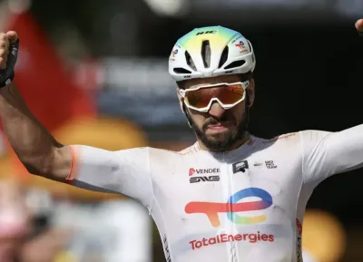 طواف فرنسا 2024: الفرنسي تورجي يفوز بالمرحلة التاسعة والسلوفيني بوغاتشار يحتفظ بالقميص الأصفر