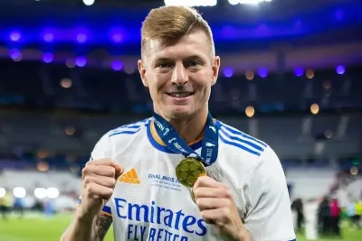 ريال مدريد يمدد عقد توني كروس