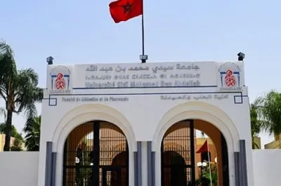 فاس.. تسليم أوسمة ملكية لثلة من أساتذة وأطر جامعة سيدي محمد بن عبد الله