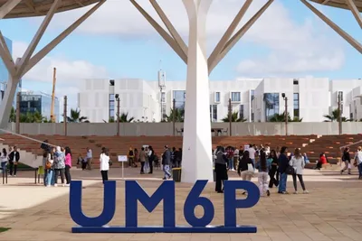 السنغال: جامعة محمد السادس متعددة التخصصات التقنية تقدم برامج التكوين في لقاء بدكار