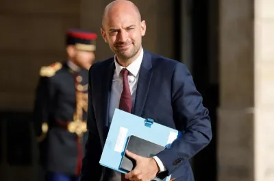 فرنسا تجدد دعمها لسيادة المغرب على صحرائه (وزير الخارجية الفرنسي)