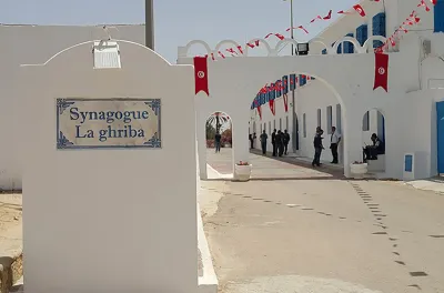 أربعة قتلى وتسعة جرحى في هجوم على كنيس يهودي في جربة جنوب شرق تونس