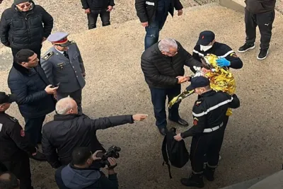 جنوح سفينة تجارية بساحل المضيق