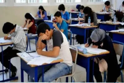 الجديدة..عمر الحريري تلميذ مثابر ينال أعلى معدل وطني في امتحانات الباكالوريا