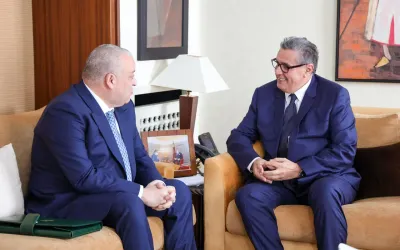 رئيس الهيئة الوطنية للمعلومات المالية يقدم لرئيس الحكومة التقرير السنوي لسنة 2022